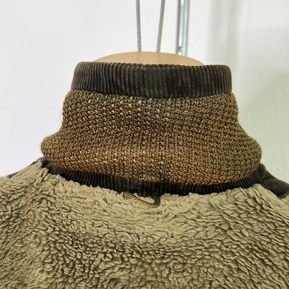 🔹 Vintage 70’s Corduroy Coat with Faux Fur and Wool Lining - Picture 12 of 16